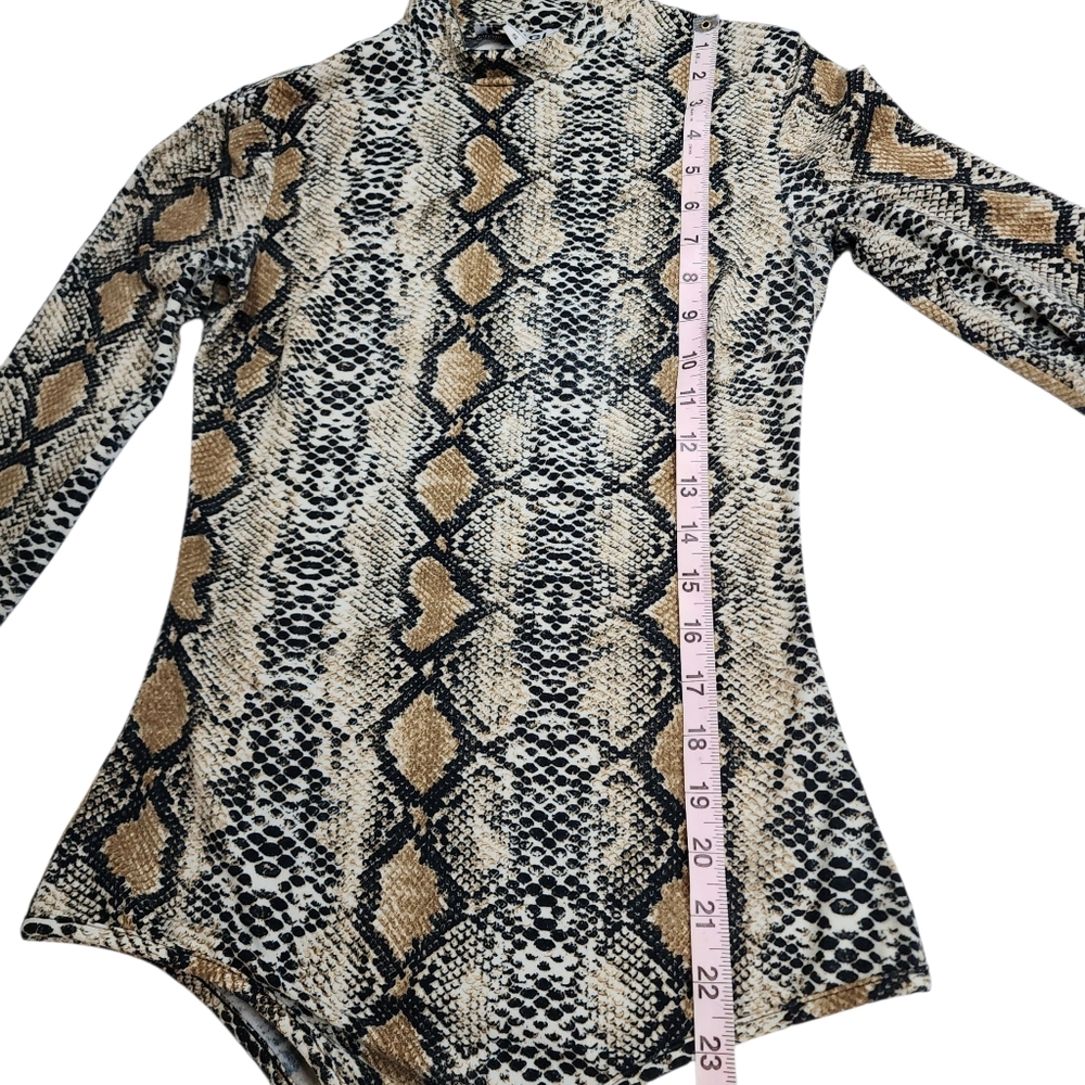 I.AM.GIA Kenzie Snakeskin Bodysuit Long Sleeve Mock Neck Size Small - Picture 10 of 14